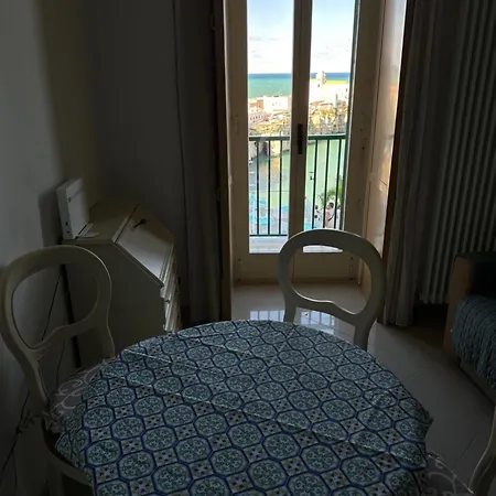 The Best, Sea, Old Town, And Sunrise View With Balcony Lägenhet Vieste
