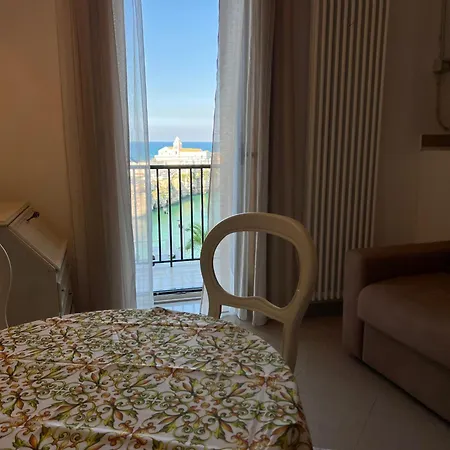 The Best, Sea, Old Town, And Sunrise View With Balcony Apartment Vieste